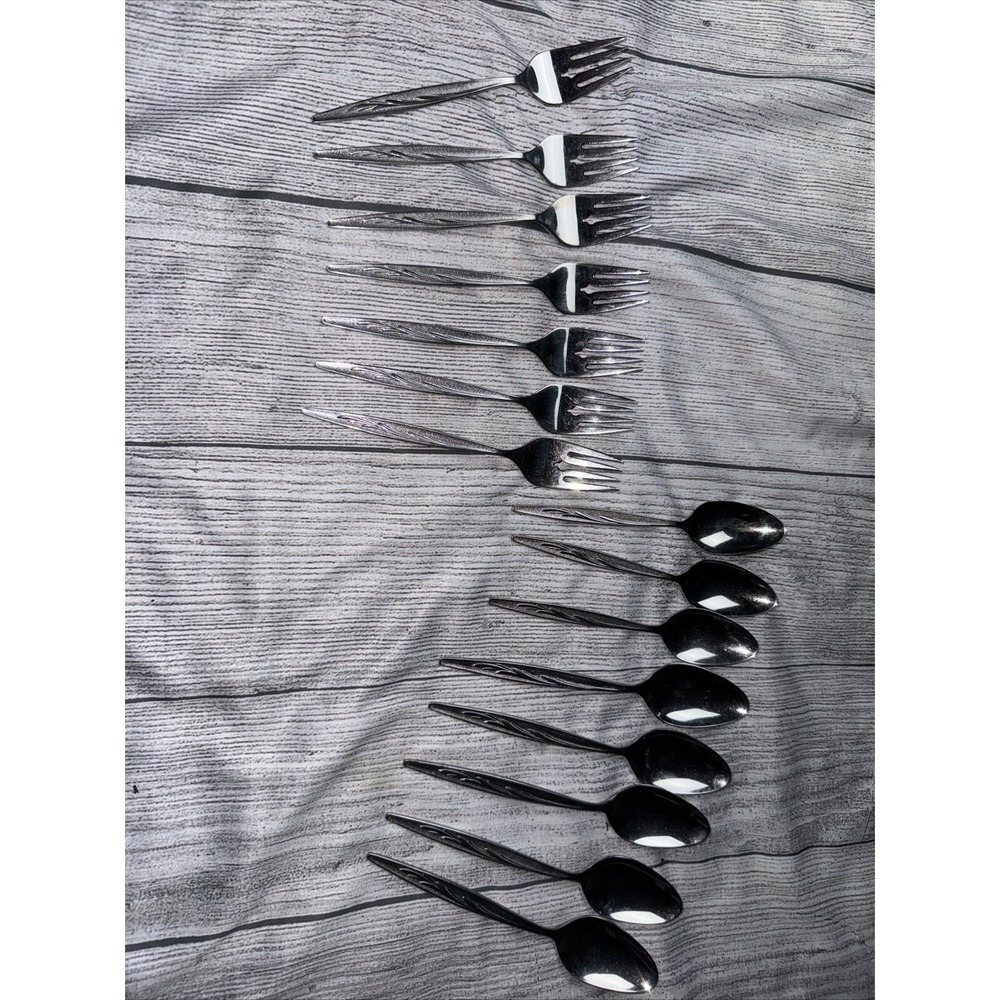 1847 Rogers Bros Stainless Flatware Forks Spoons Sea Island 17 Pcs Lot Vintage